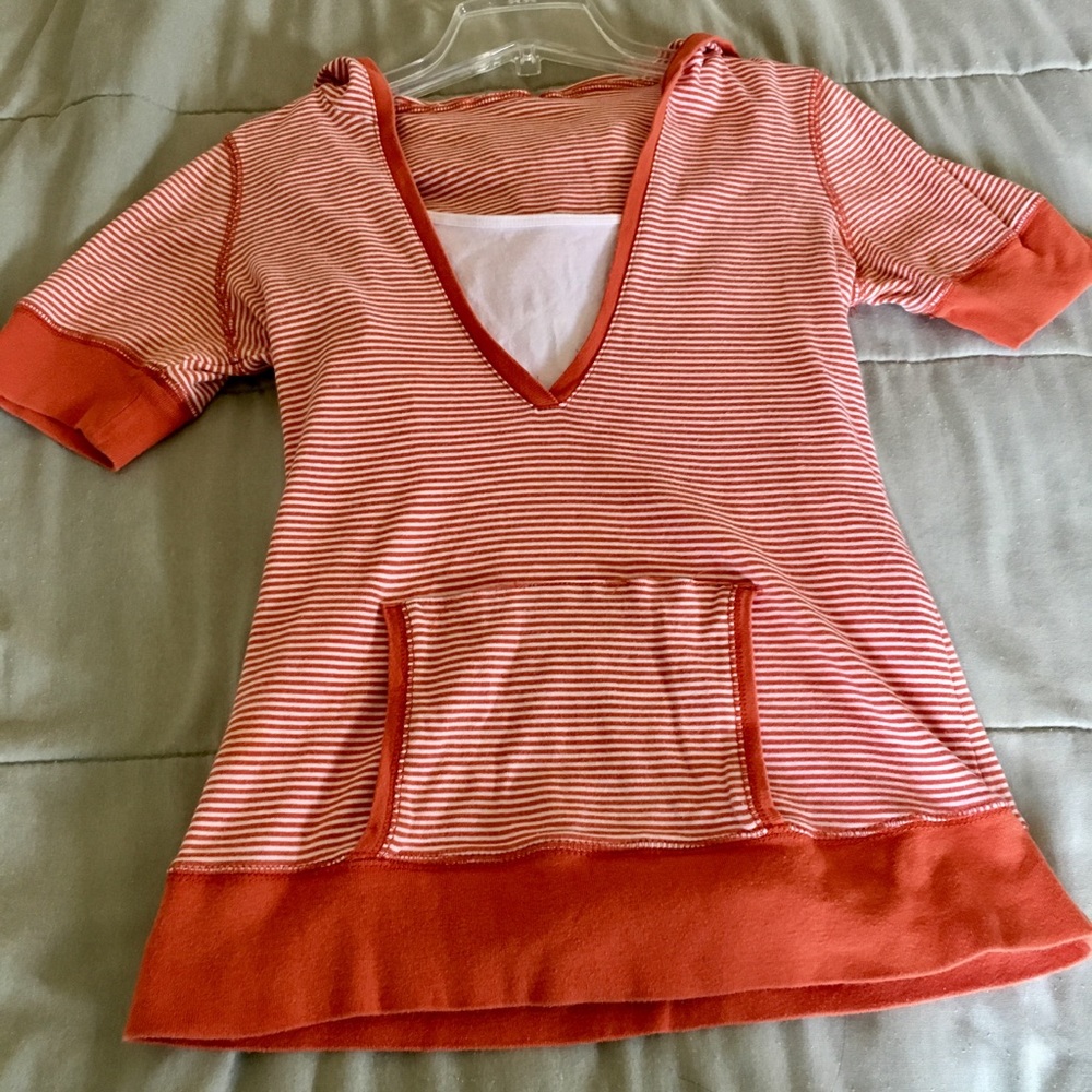 Orange striped half sleeve V neck top w/ hoodie